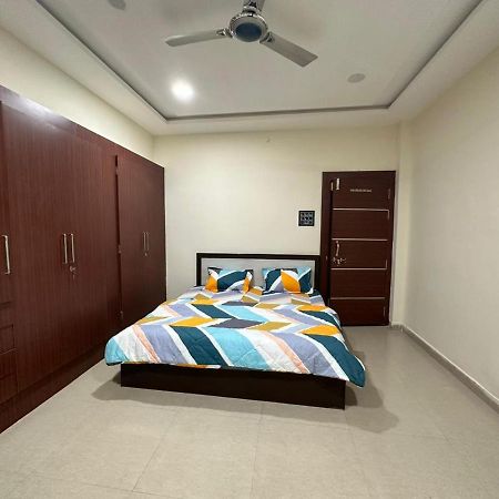 Sunrays - Unique 3Bhk In The Heart Of The City قاليور المظهر الخارجي الصورة