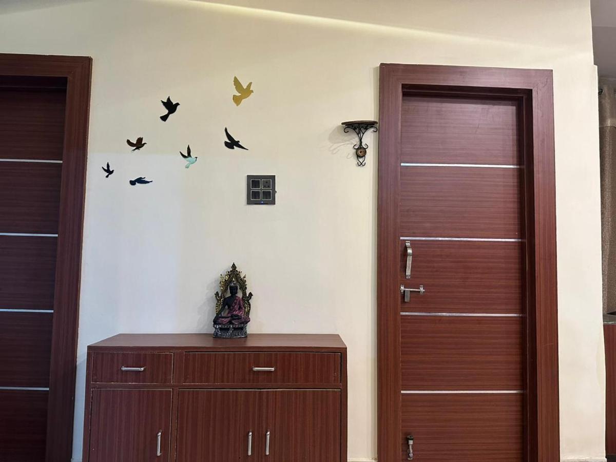 Sunrays - Unique 3Bhk In The Heart Of The City قاليور المظهر الخارجي الصورة